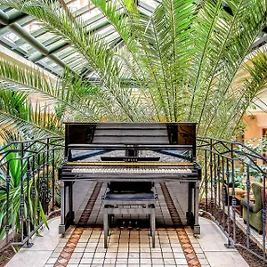 4* Отель Beaumarchais